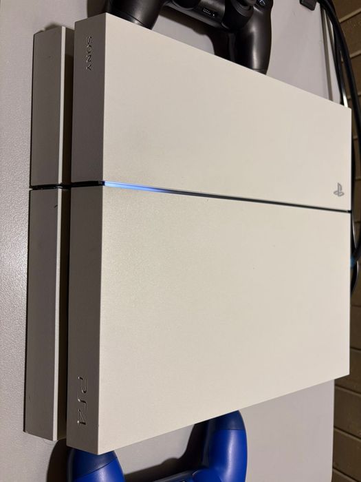 Sony playstation 4  playstation 4 ps4 ps4