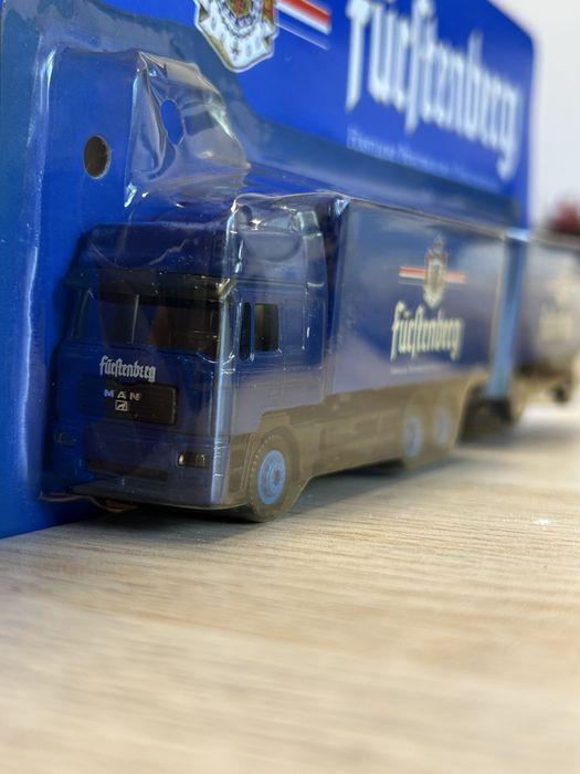 Camion de jucarie original, jucarii baiet, masinute