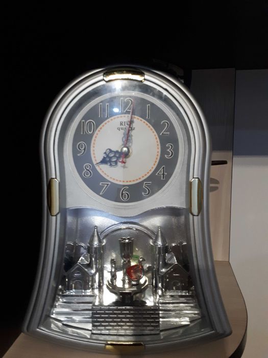 Прекрасни украшения или малки подаръчета