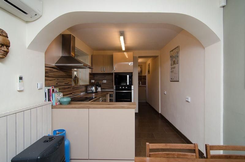 Дава се под наем Къща в Варна, Базар Левски - 100 кв.м за 775 € - Снимка #12