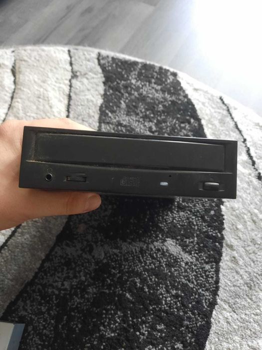 dvd rewriter / cd rom