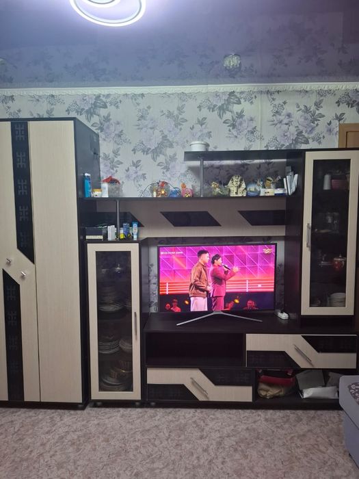 Продаётся стенка