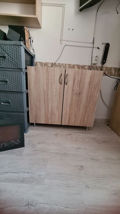 Vand mobila second