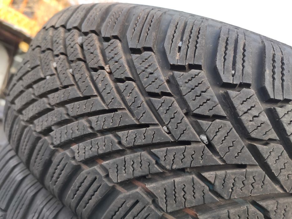 2бр Зимни гуми 195 65 15 - Continental