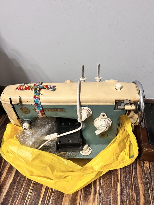 Швейная машинка Советская