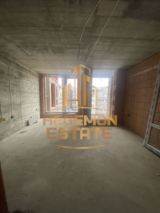 Продава се Двустаен апартамент в Бургас, Меден рудник - зона А - 59 кв.м за 992 €/кв.м - Снимка #1