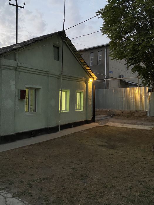 Продается дом в центре города