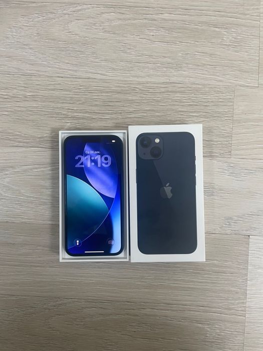 Продам Iphone 13  128гб