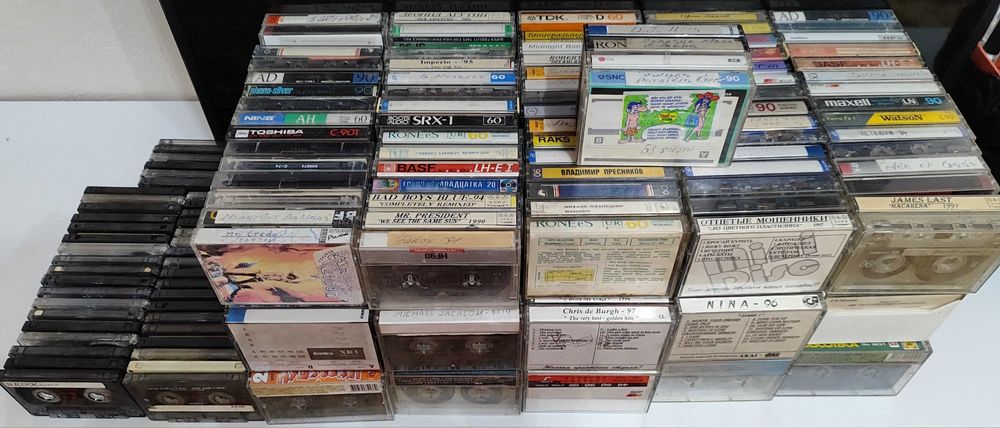 Аудиокассеты советск.,и зарубежных исполнителей