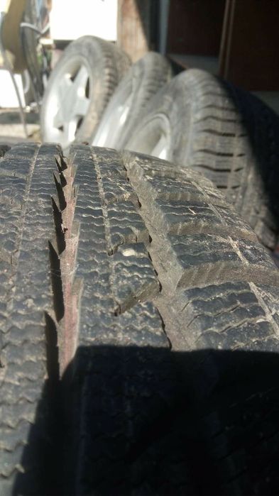 Зимни и летни гуми