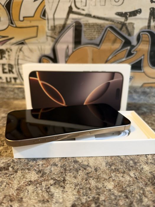Iphone 16 pro max 512 Gold