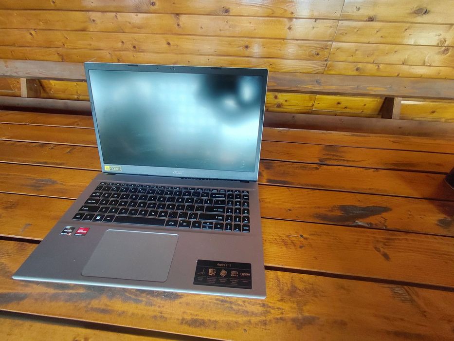 Vand  laptop acer aspire 3.15