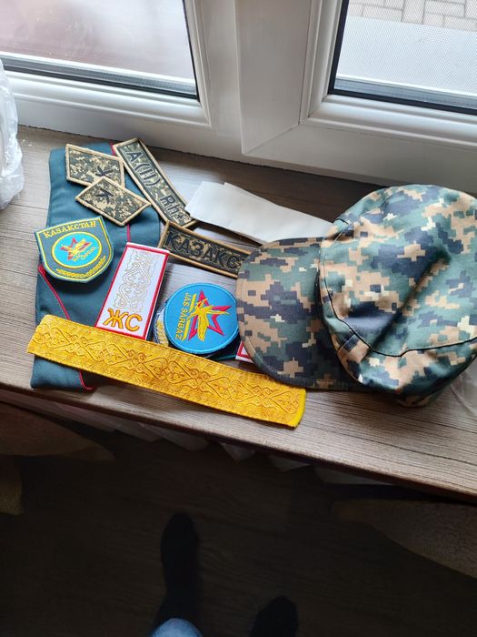 Продаю кадетские формы