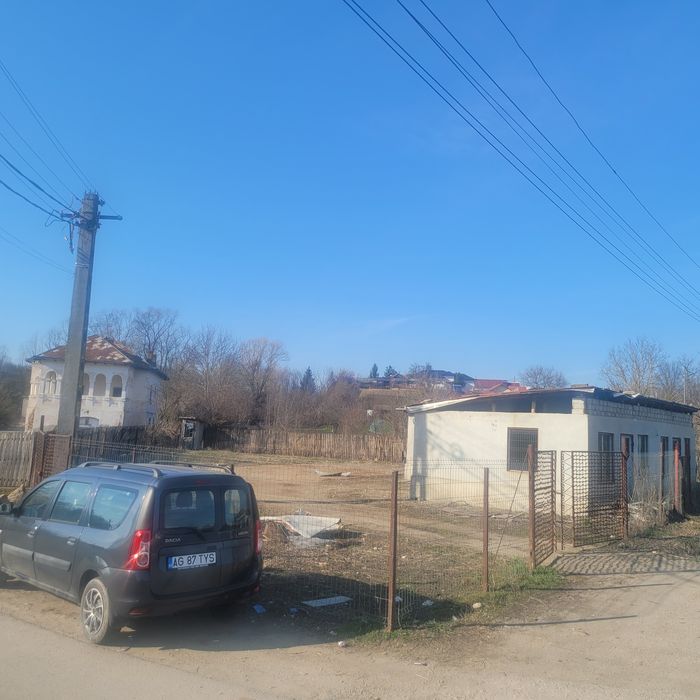 Vand sau schimb cu apartament