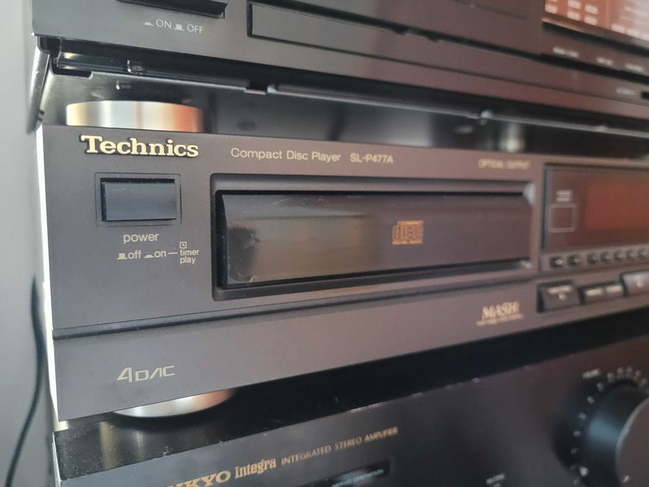 Technics SL-P477A