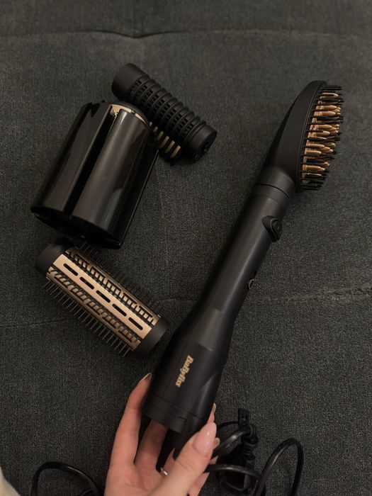 Babyliss четка сешоар