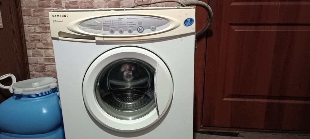 Дарю стиральную машину Самсунг