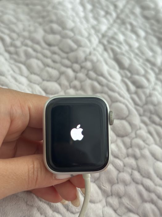 Apple watch 4, 40 mm