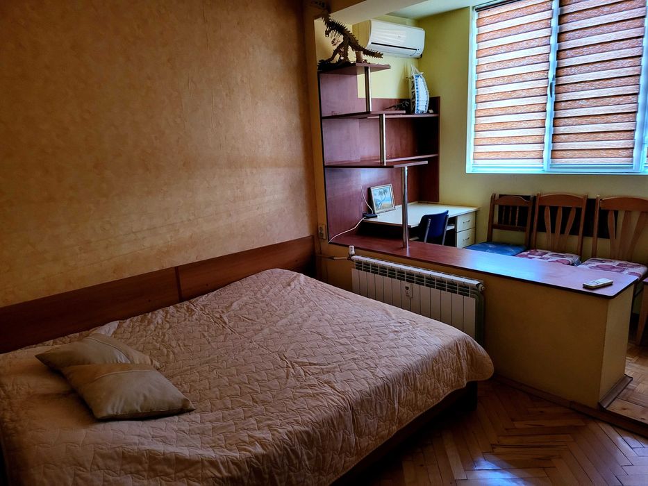 Дава се под наем Тристаен апартамент в Плевен, Идеален център - 74 кв.м за 331.5 € - Снимка #7