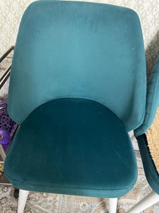 Продам стулья 8 штук