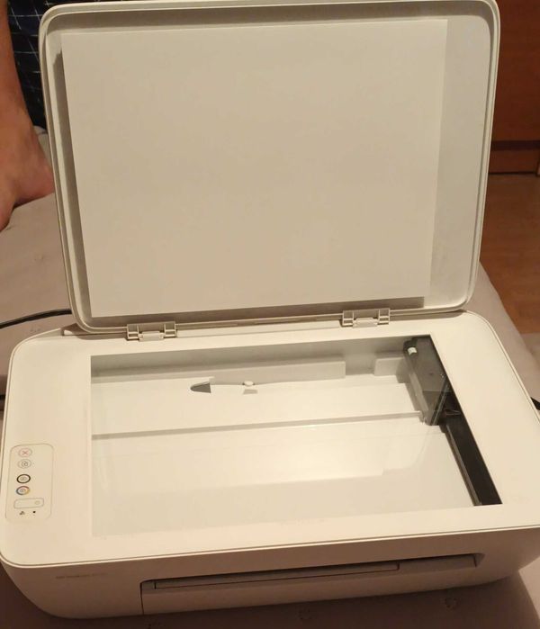 Imprimanta HP Deskjet 2320, alba