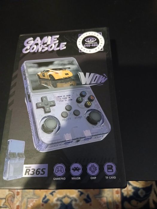 Consola Portabila R36S