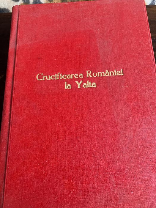 Vand carti foarte rare