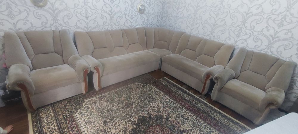 Диван Кресло Лар сотилади холати яхши