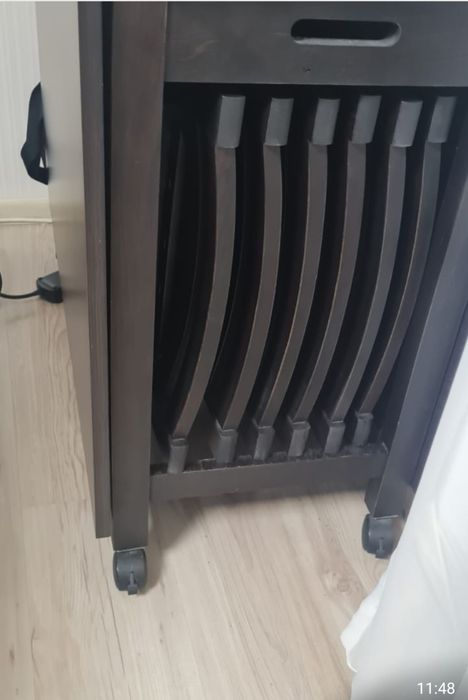 Masa  extensibila și 6 scaune 170/91cm