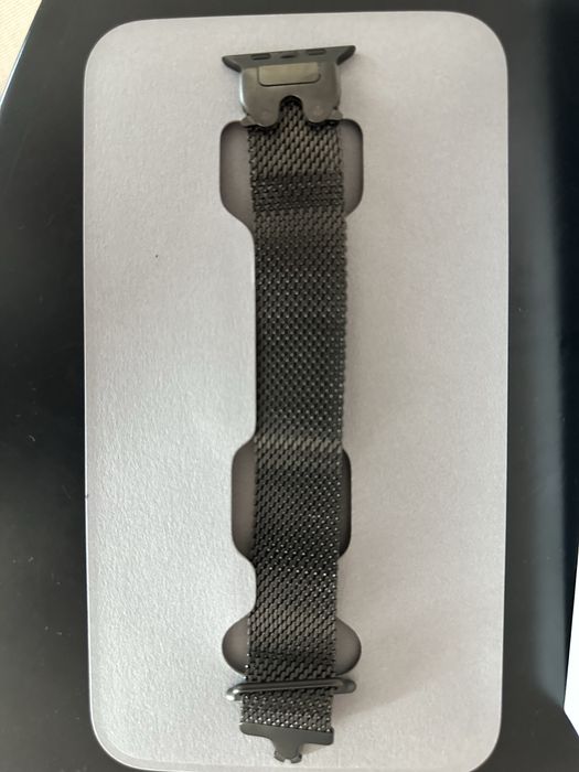 Apple Watch Ultra 2 Black Titanium 49 mm GPS + Cellular, Black Titanium Milanese Loop (S)