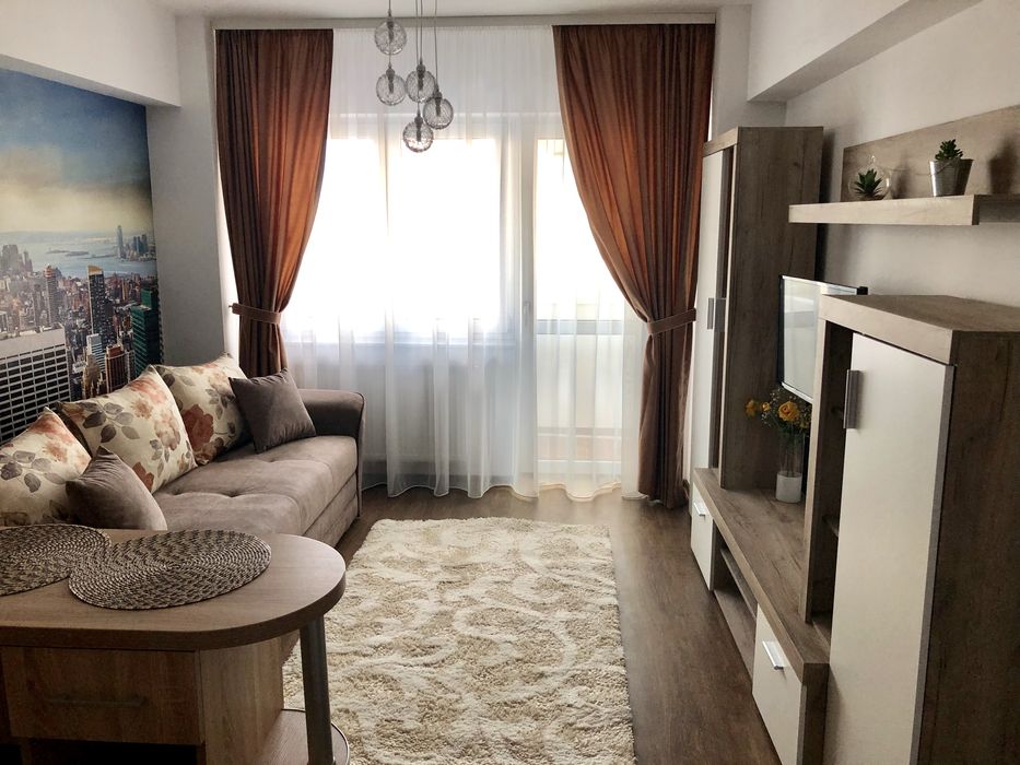 Apartament 430 euro! Loc de parcare privat!