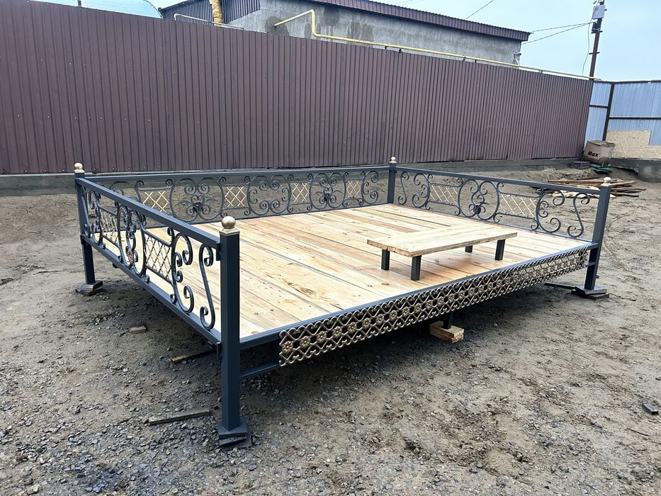 Саки, Сәкі, Тапчан, Топчан