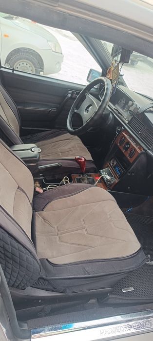 Продам Мерседес 190