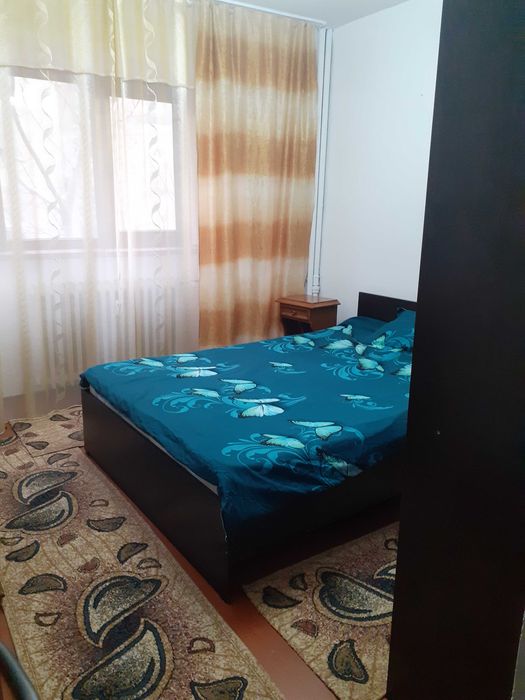 Închiriez apartament semidecomandat sector 6