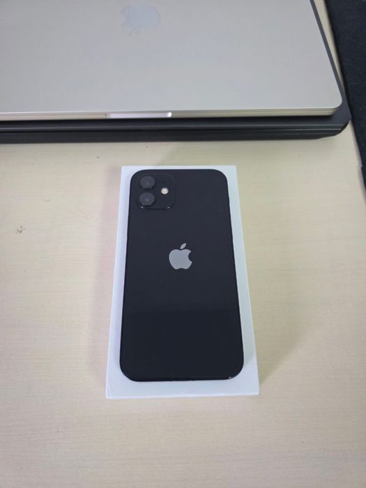Iphone 12 64 gb память
