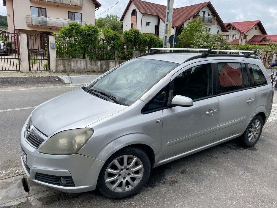 Vand sau schimb opel zafira