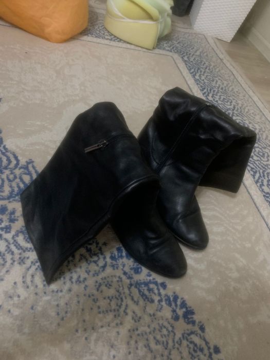 Продается сапоги