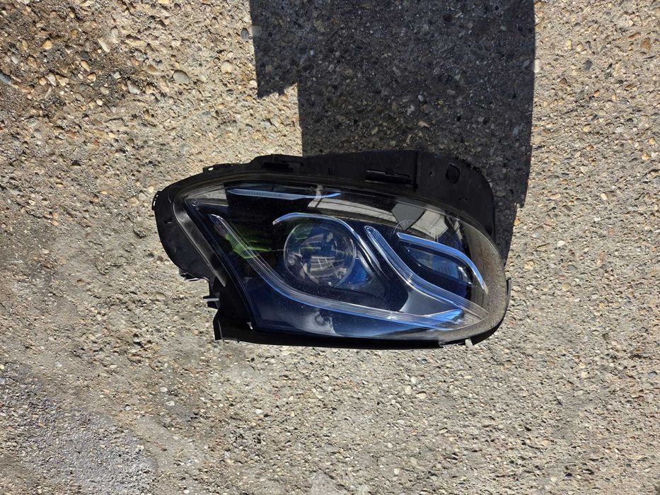 Far Dreapta Mercedes E-Class W213 C238 W238 multi beam BLUE