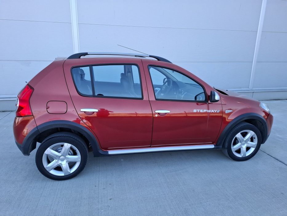 Dacia sandero stepway an 2012 1.6 benzina euro 5 jenți  Germania
