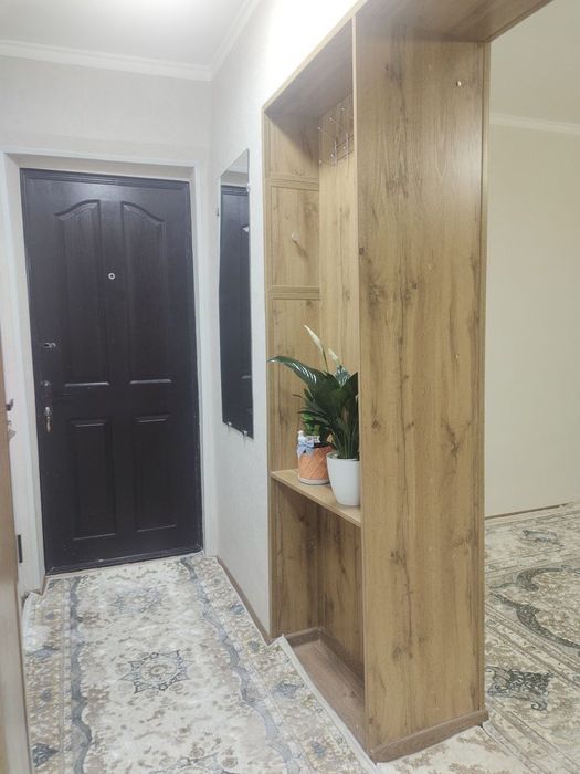 Центр.Срочно продам с ремонтом 1 комнатная квартира.Поселок Улугбек .Н