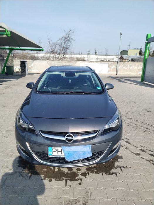 OPEL Astra Sport Tourer
