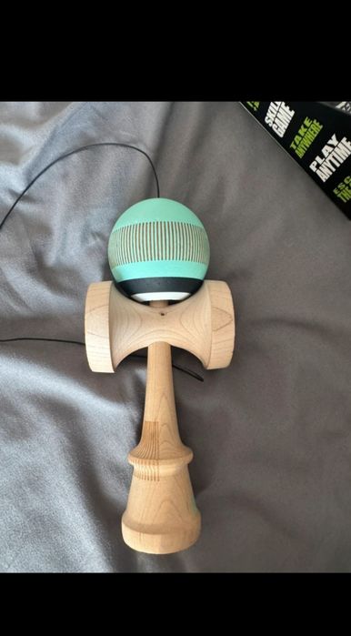 Kendama Sweets Broken Bones Anti Skid 2.0