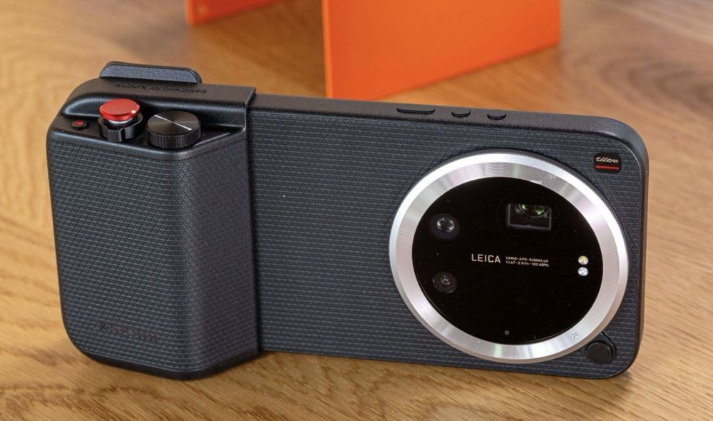 Xiaomi 17 Ultra 512GB + Photography Kit - ГАРАНЦИЯ!
