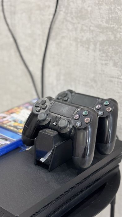 Playstation 4Pro 1TB