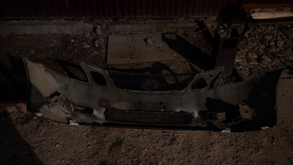 Бампер Lexus Gs 190