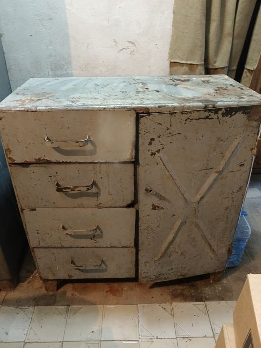 Стол токарный 2025