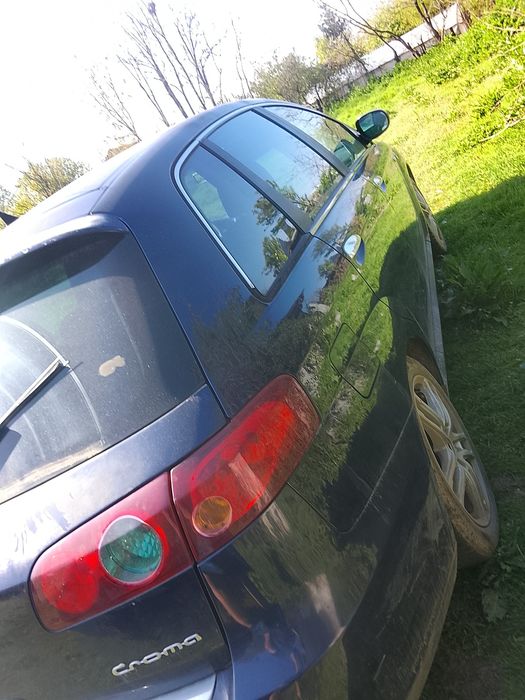 Vând fiat croma 1.9 multijet