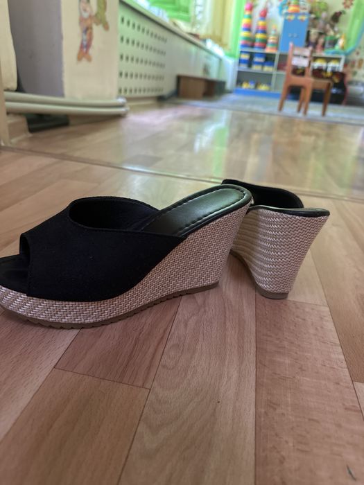 Продам обувь на платформе