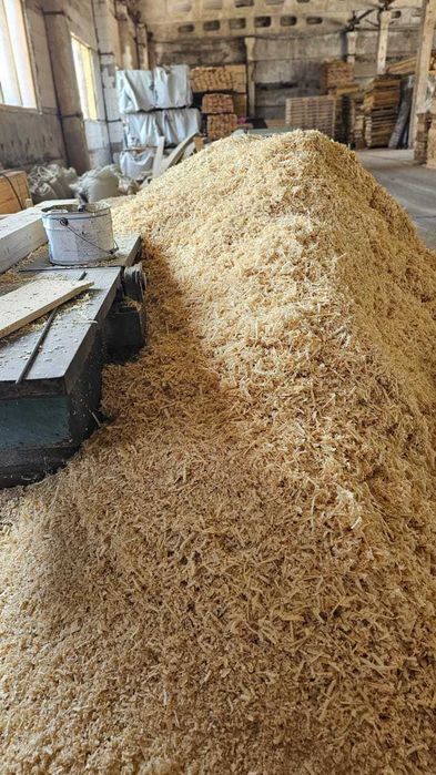 Продам опилки в мешках, машинами