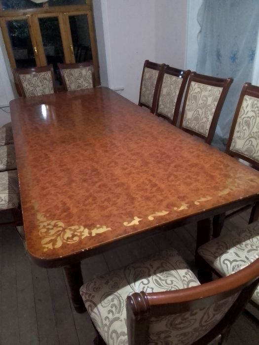 Mexmonxona stol stuli